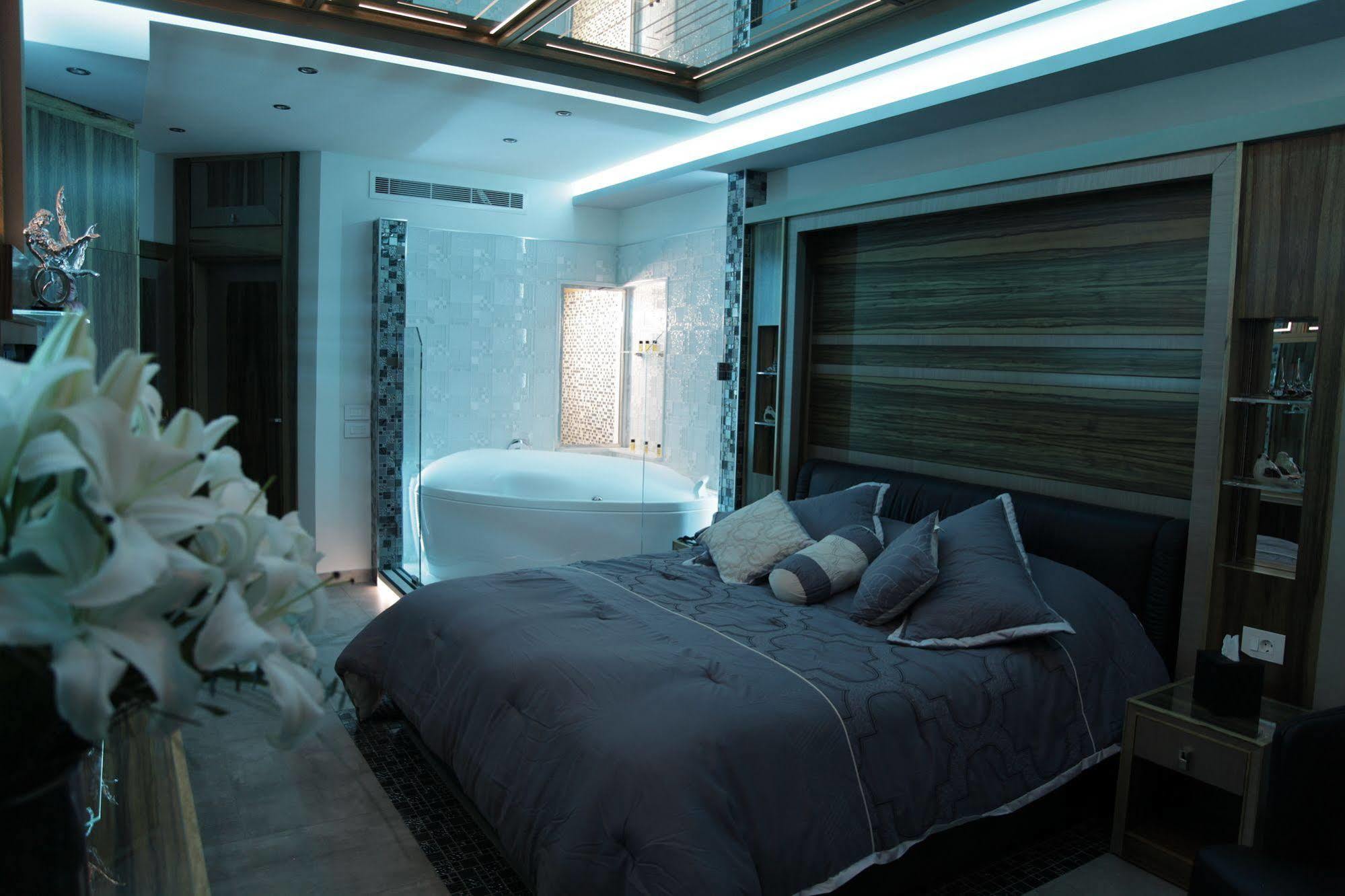 Camelot Hotel Jounieh Eksteriør billede